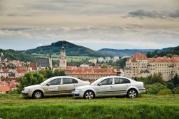 Shuttle cars